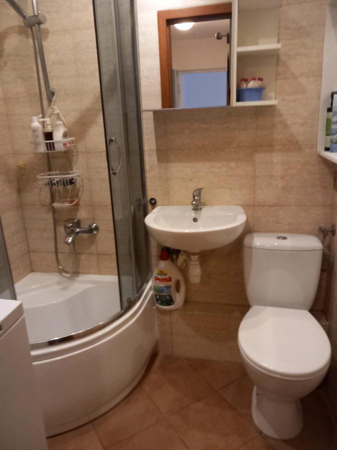 Warta Piastowskie Apartament Posen Exterior foto